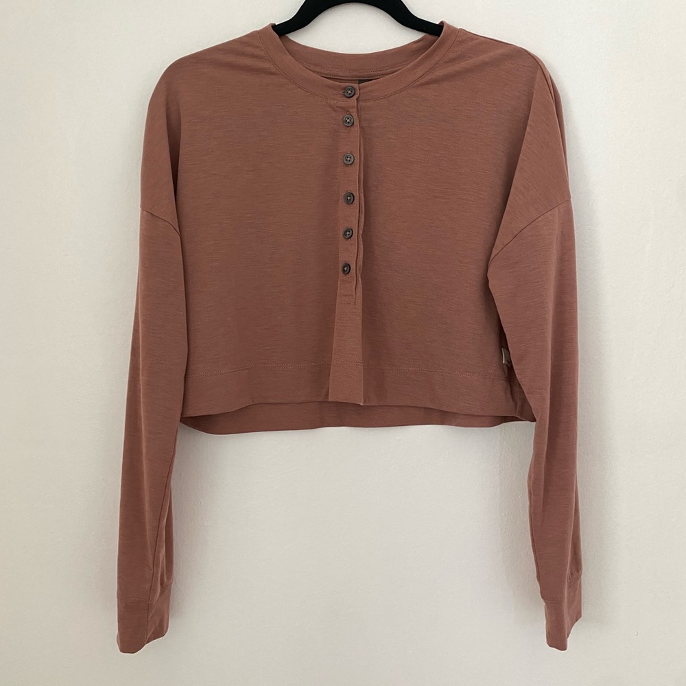 Vuori Long Sleeve